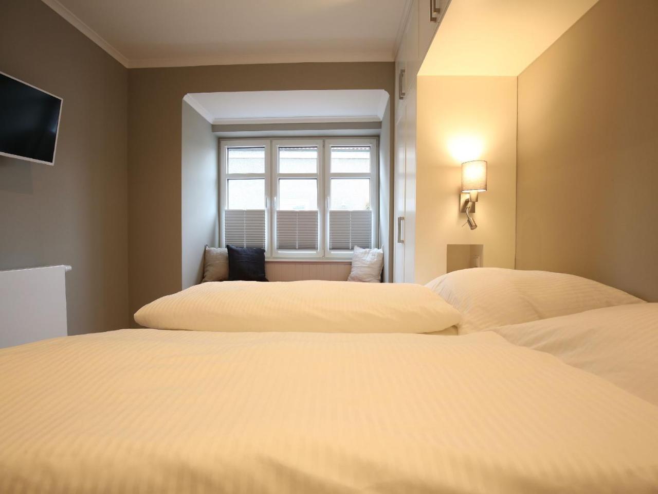 Kleine Charlotte - Traumwohnung Mit Terrasse Fuer 4 Personen Wangerooge Exterior photo