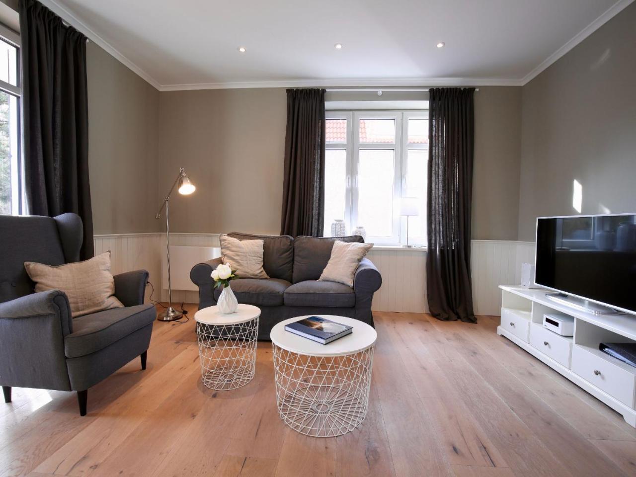Kleine Charlotte - Traumwohnung Mit Terrasse Fuer 4 Personen Wangerooge Exterior photo